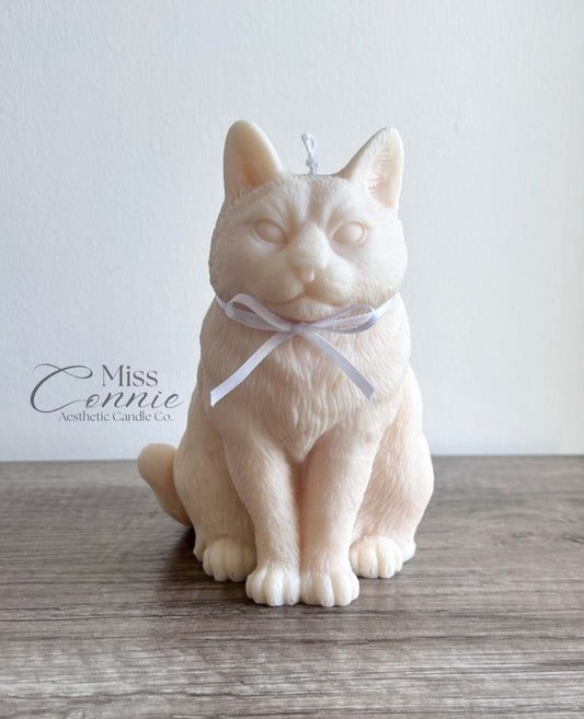 Sitting Cat Candle